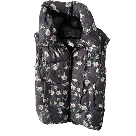 BCBG Hooded Floral Puffer Vest – Size M 🥀 - Picture 1 of 4